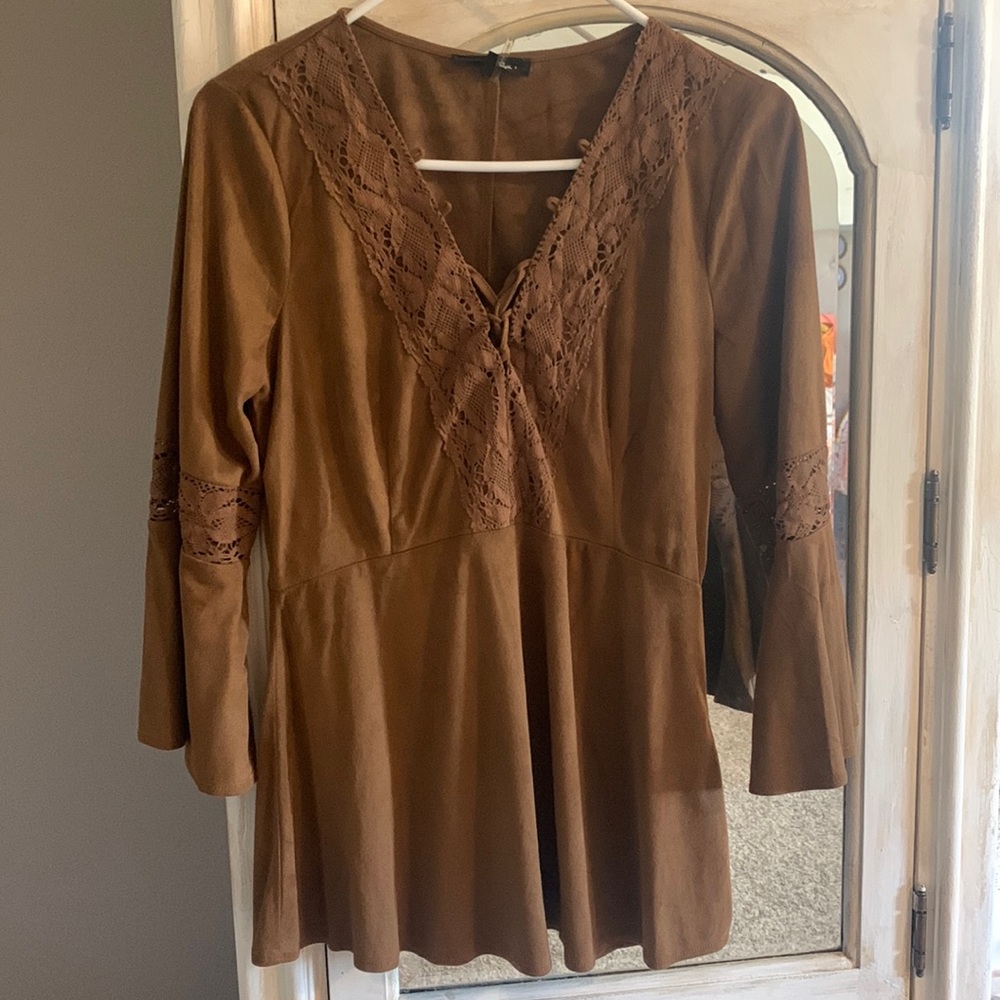 Genuine Suede Ryu S shapley/flowy top